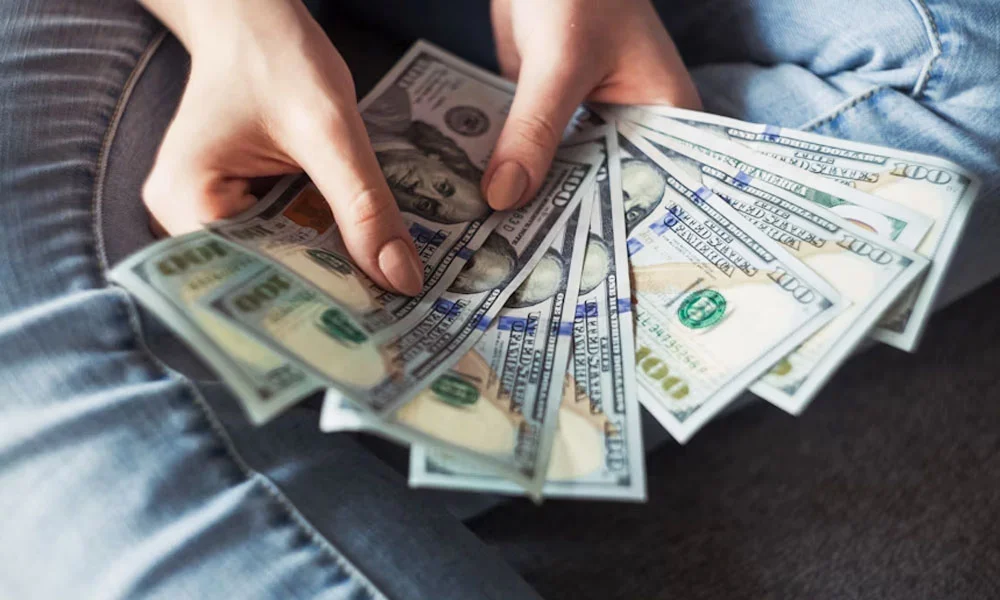 "titaniuminvest.com money"